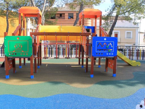 Parque Infantil y Suelo de Caucho Villacarrillo (Jaén)